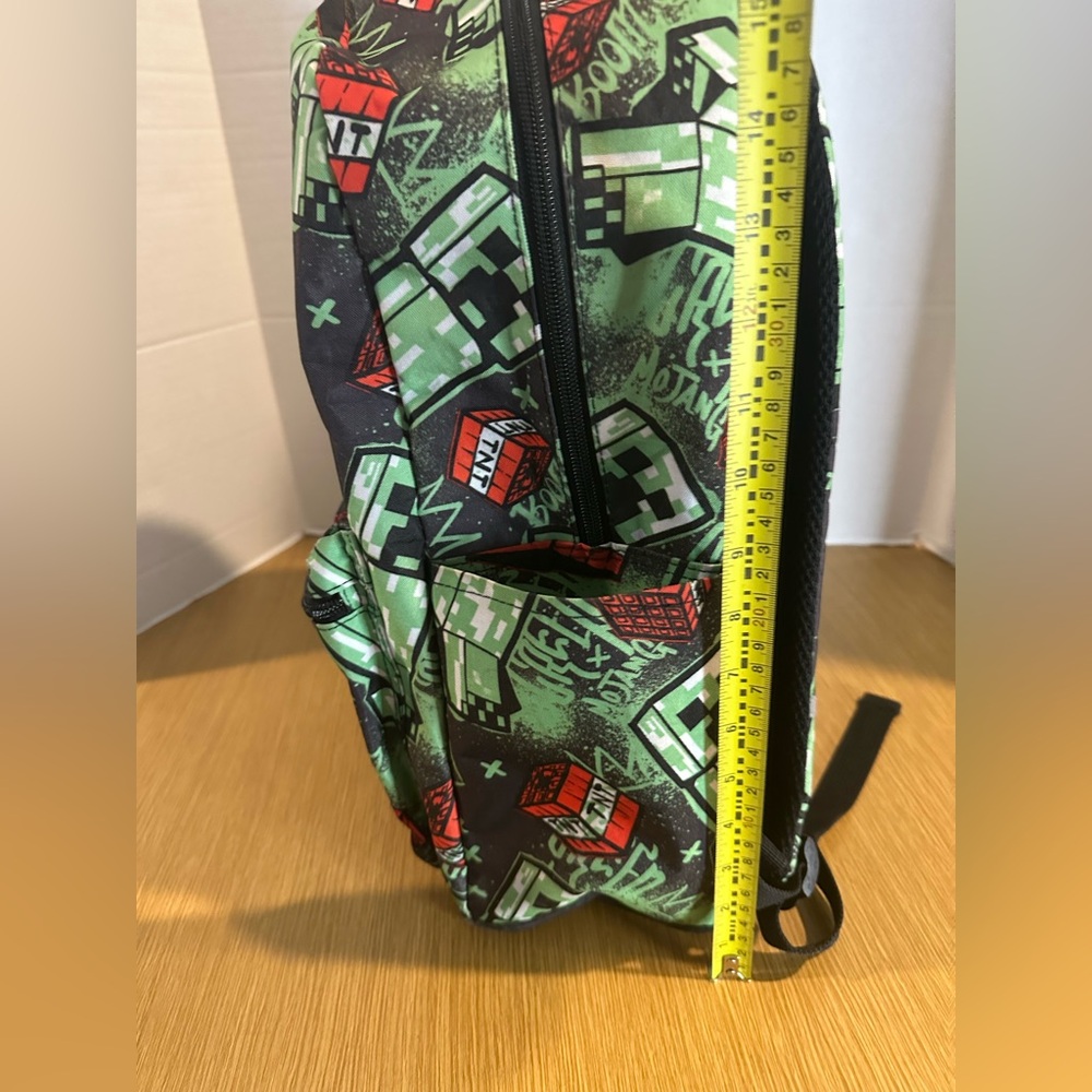 Minecraft Kids Backpack - Picture 15 of 15